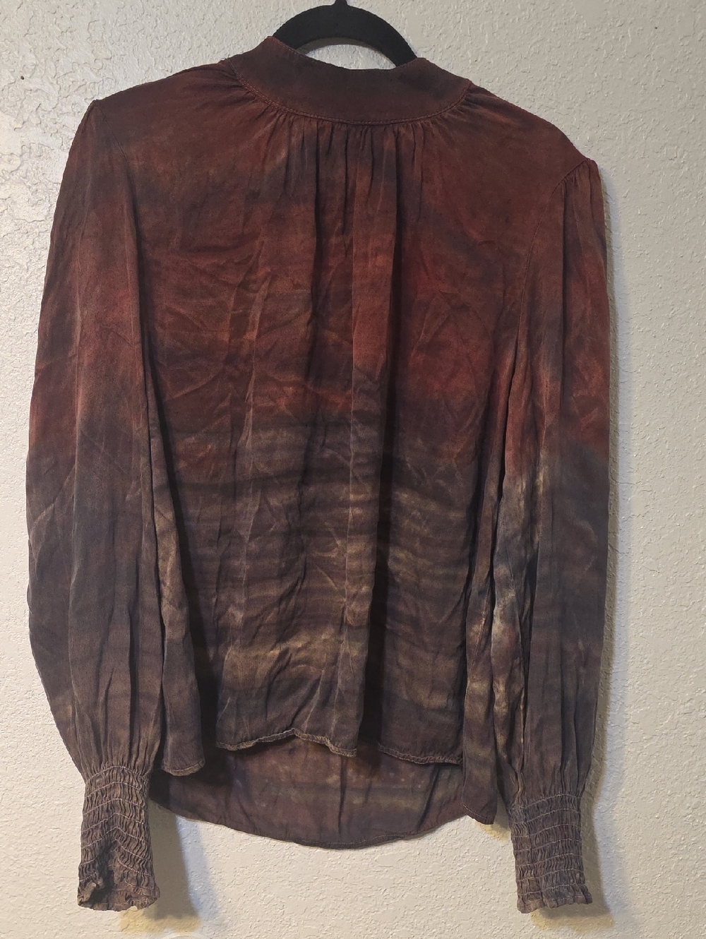 Bella Dahl Rust and Brown Tie-Dye Long Sleeve Blouse